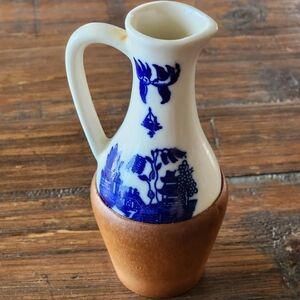 Hakusan Blue Oriental Vinegar Bottle